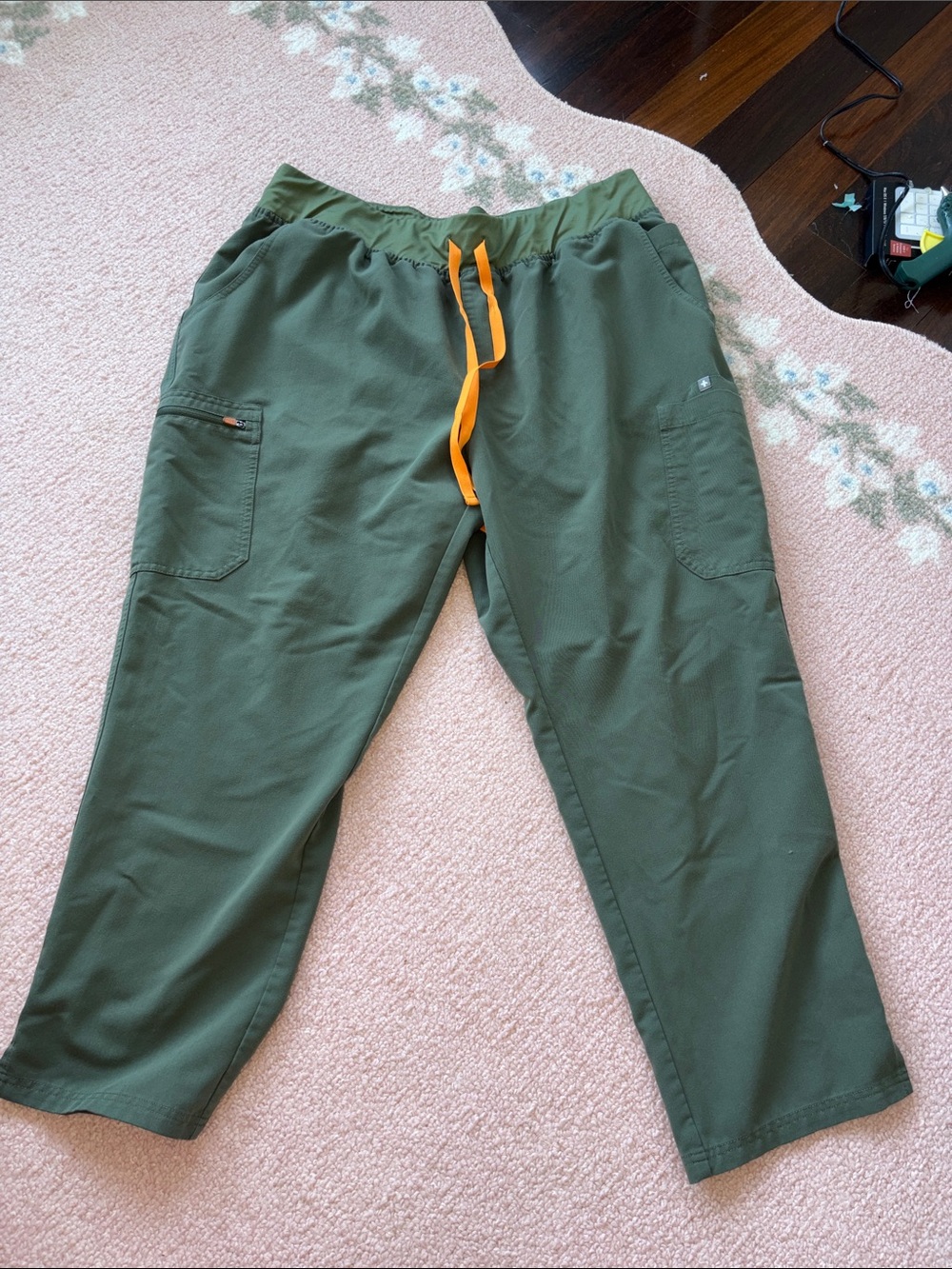 Figs scrub pants - straight leg